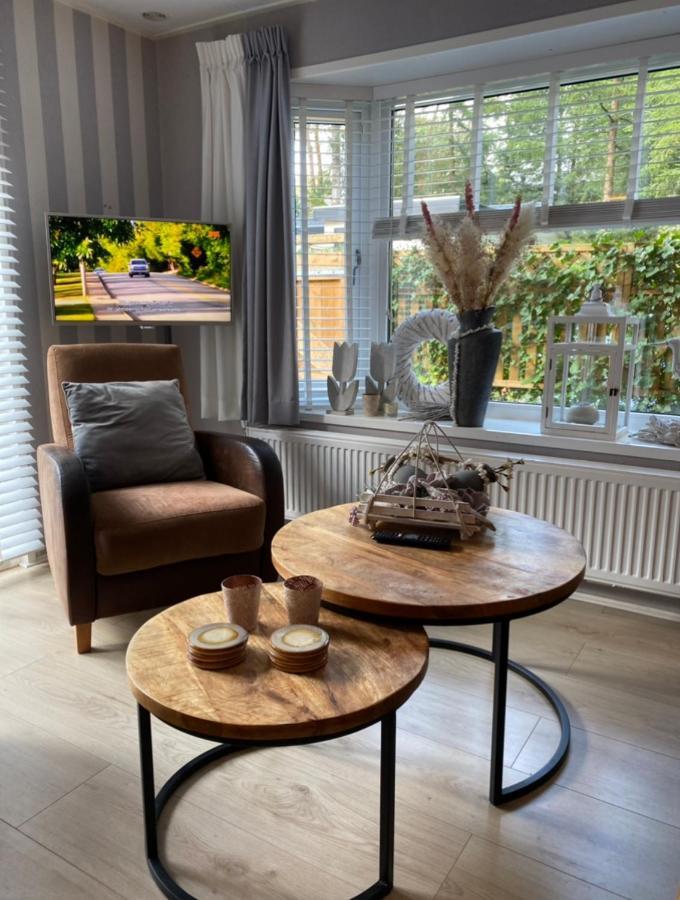 Luxe Chalet Met Prachtig Terras Op De Veluwe , Veel Privacy Гундерло Екстер'єр фото