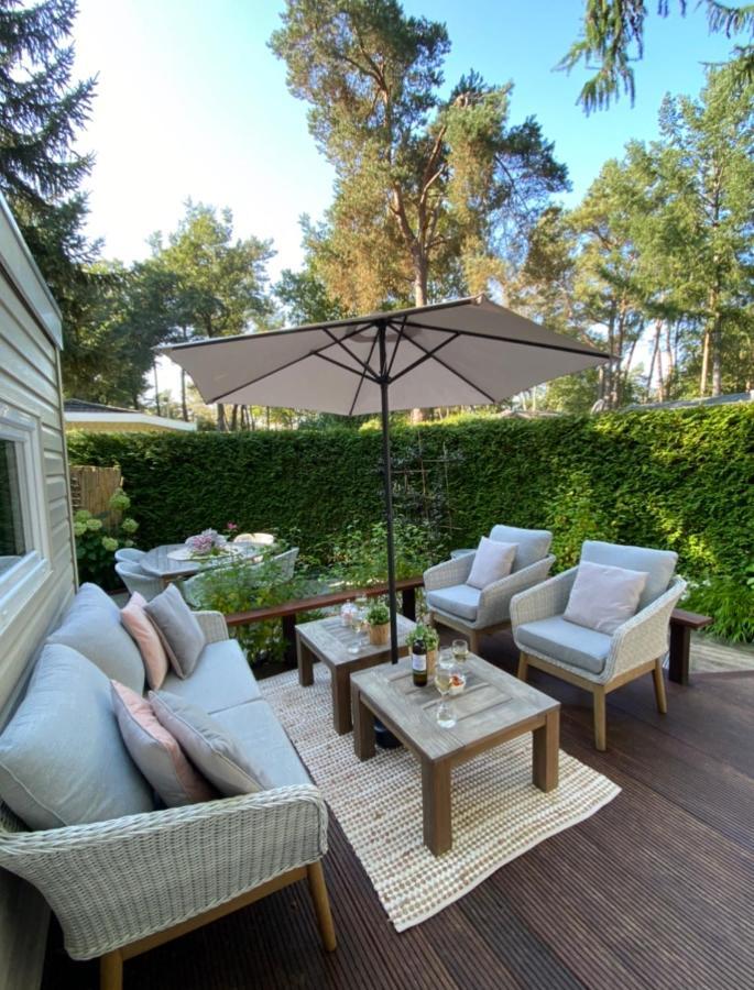 Luxe Chalet Met Prachtig Terras Op De Veluwe , Veel Privacy Гундерло Екстер'єр фото